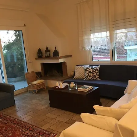 Beautiful House Holiday home Nea Peramos (Macedonia)